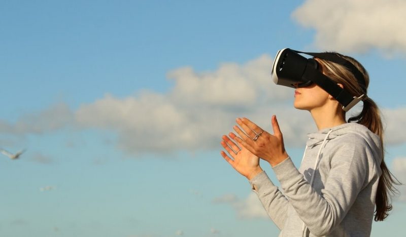 is my phone supports vr?